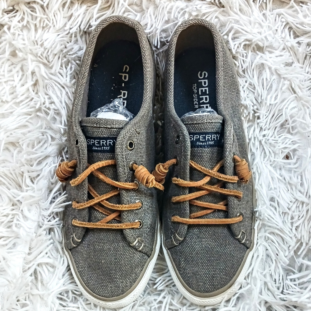 Sperry Womens Seacoast Waxy Gray Lace Up Sneakers Shoes Size 7